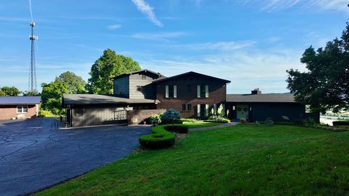 7617 Sun Hill Dr, Portsmouth, OH, 45662-5749 | Card Image