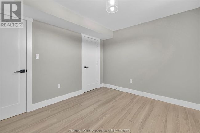 30054 W Bothwell Rd, House other with 4 bedrooms, 2 bathrooms and null parking in Bothwell ON | Image 33