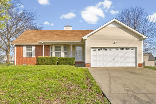 1361 Jenny Ln, Clarksville, TN, 37042-8527 | Card Image