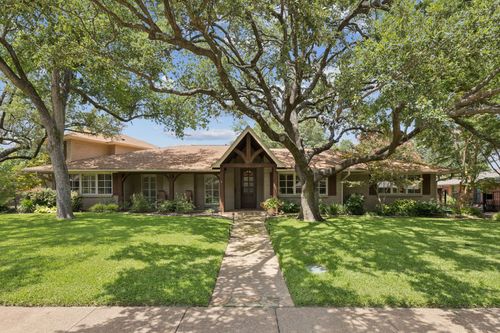 7119 Baxtershire Dr, Dallas, TX, 75230-3139 | Card Image