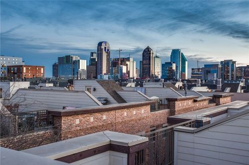 31-2411 N Hall St, Dallas, TX, 75204-2840 | Card Image