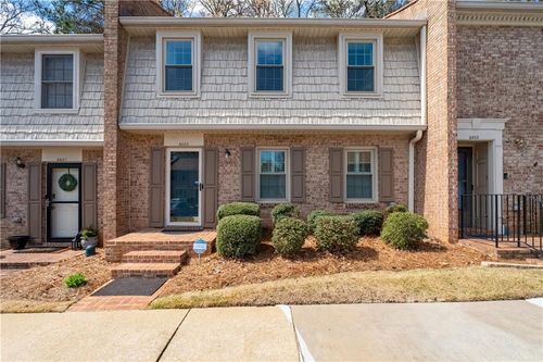 3405 Ashwood Ln, Atlanta, GA, 30341-4500 | Card Image