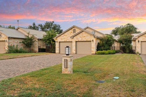 105 Lachite, Horseshoe Bay, TX, 78657-5814 | Card Image