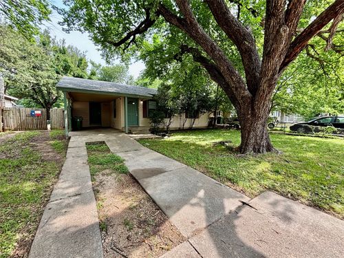 304 Elm St, Hurst, TX, 76053-5604 | Card Image