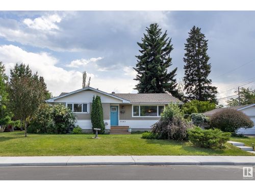 7107 96b Ave Nw, Edmonton, AB, T6B1B9 | Card Image