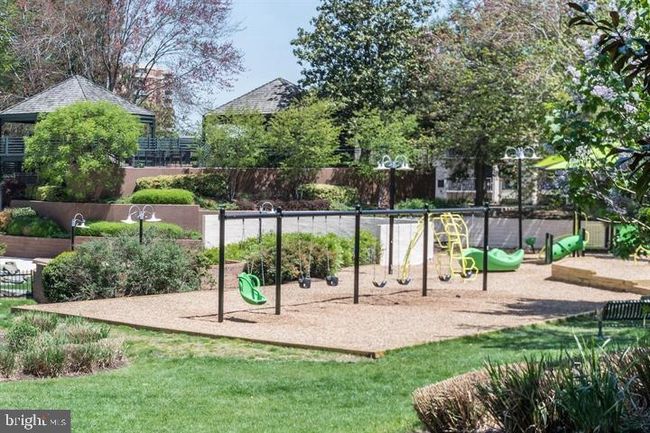 UNIT-1712 - 205 Yoakum Pkwy, Condo with 3 bedrooms, 2 bathrooms and null parking in ALEXANDRIA VA | Image 51