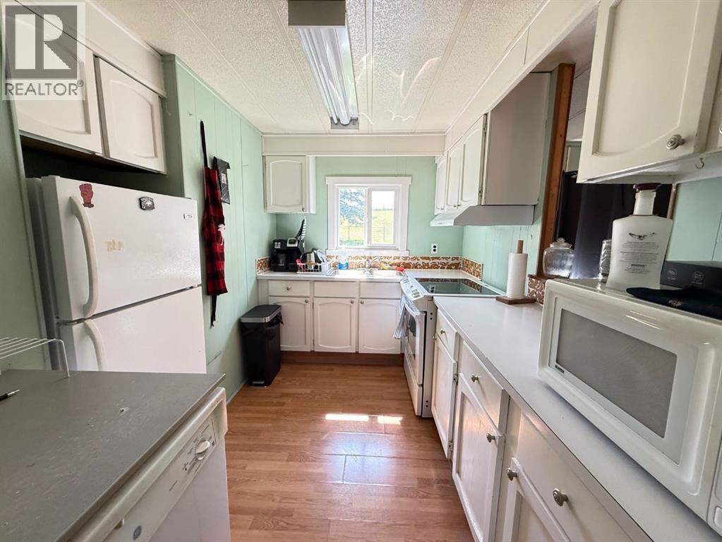 Residential in Kitscoty 4