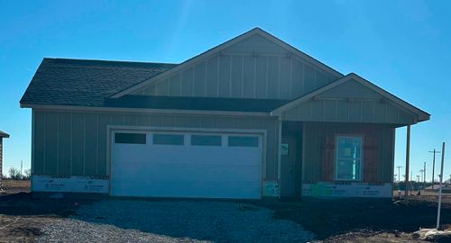 1558 N Emerald Valley Dr, Mulvane, KS, 67110-8625 | Card Image