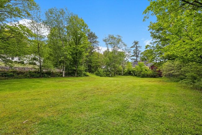 37 High St, House other with 4 bedrooms, 4 bathrooms and 10 parking in Bradford NH | Image 39