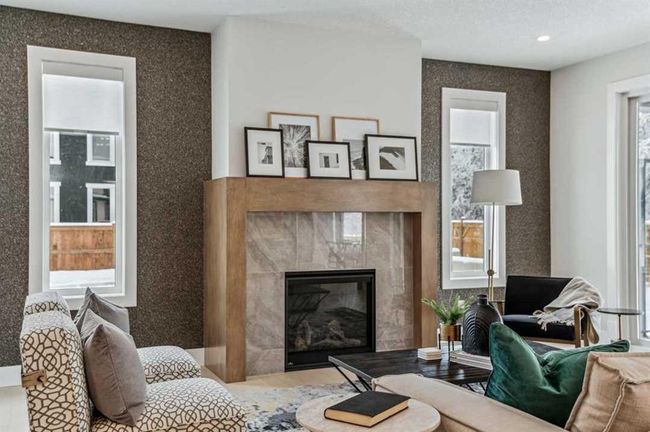 66 Aspen Summit Close Sw, Home with 6 bedrooms, 4 bathrooms and 6 parking in Calgary AB | Image 16