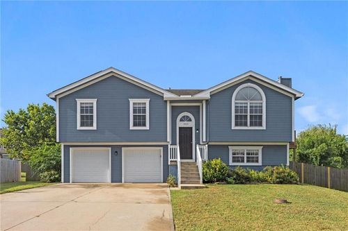 1803 Jalene Ct, Greenwood, MO, 64034-9240 | Card Image