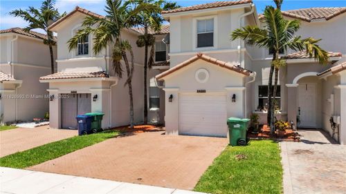 24520 Sw 109th Pl, Homestead, FL, 33032-4611 | Card Image
