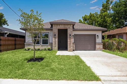 7947 Avenue F, Houston, TX, 77012-1332 | Card Image