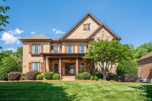 13056 Long Common Pkwy, Huntersville, NC, 28078-6662 | Card Image