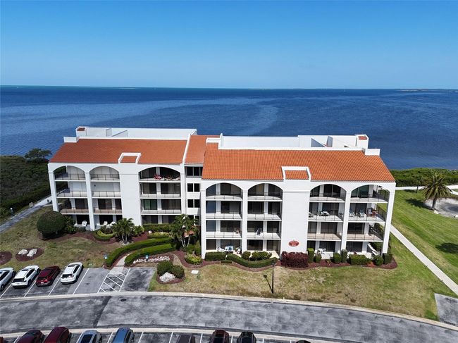 433 - 433 Mariner Dr, Condo with 2 bedrooms, 2 bathrooms and null parking in Tarpon Springs FL | Image 6