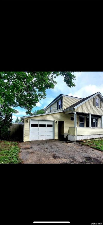 2825 Denver Avenue, House other with 3 bedrooms, 0 bathrooms and null parking in Schenectady NY | Image 1