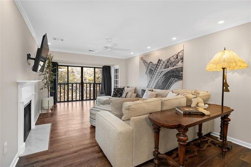 103-23103 Plantation Dr Ne, Atlanta, GA, 30324-2939 | Card Image