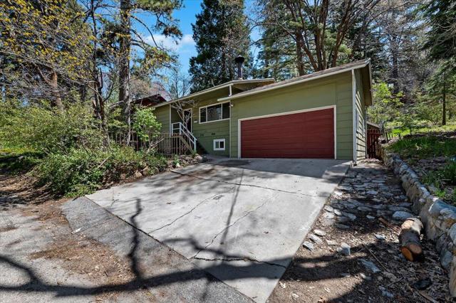 Spruce Ave, Angelus Oaks, CA 92305