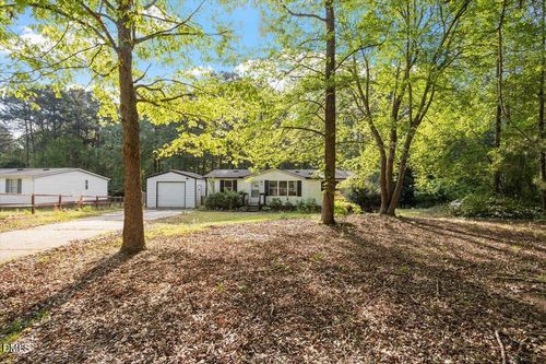 6808 Woodtrace Dr, Wendell, NC, 27591-7025 | Card Image
