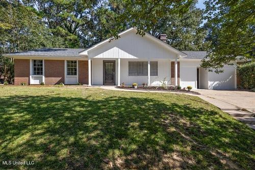 92 Fern Valley Rd, Brandon, MS, 39042-2114 | Card Image