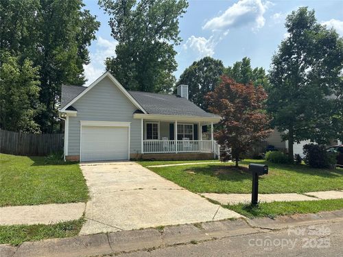 5121 Poplar Glen Dr, Matthews, NC, 28104-6993 | Card Image