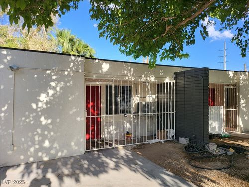 364 N 13th St, Las Vegas, NV, 89101-4156 | Card Image