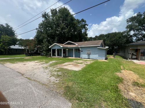 2304 3rd St, Jeanerette, LA, 70544-4126 | Card Image