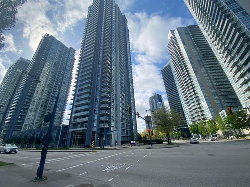 {{alt}} | Card Image