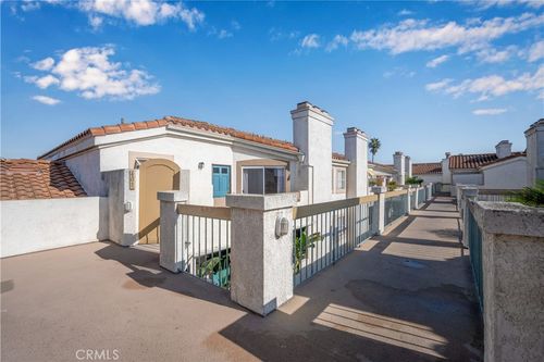 unit-407-3605 E Anaheim St, Long Beach, CA, 90804-6420 | Card Image