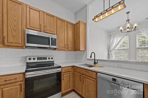 3471 Chagall Ct, Charlotte, NC, 28205-1101 | Card Image
