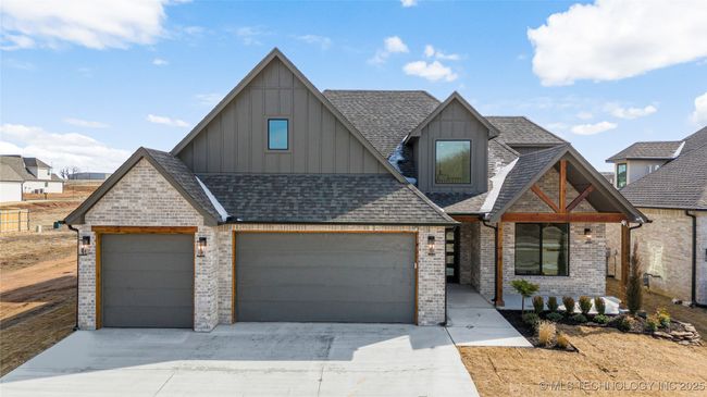 2038 E 129 Th St S, House other with 3 bedrooms, 3 bathrooms and null parking in Jenks OK | Image 49