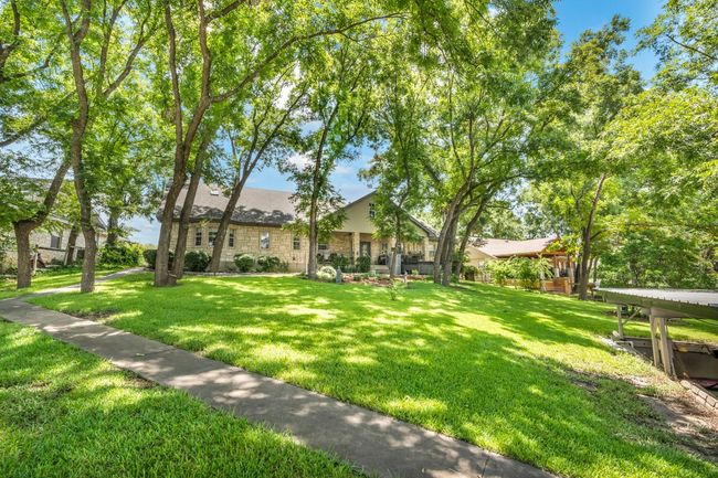 124 Bridgepoint Dr, House other with 4 bedrooms, 4 bathrooms and 2 parking in Kingsland TX | Image 35