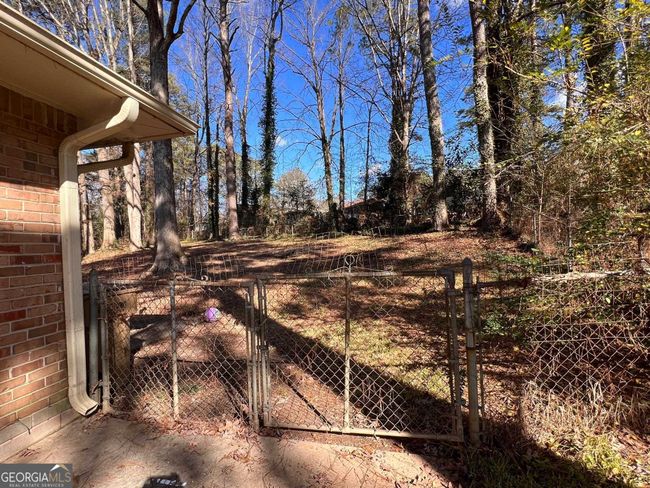 10178 Top Tree Ct, House other with 3 bedrooms, 2 bathrooms and null parking in JONESBORO GA | Image 4