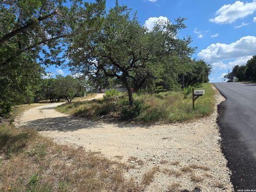 576 Gallagher Dr, Canyon Lake, TX, 78133-6439 | Card Image