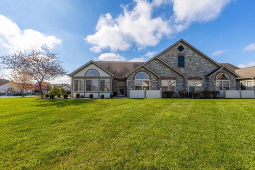 31 Saddle Ridge Cir, Danville, KY, 40422-3214 | Card Image