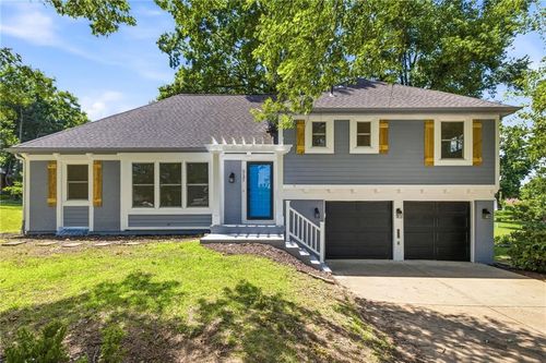 5131 W 63rd St, Prairie Village, KS, 66208-1305 | Card Image