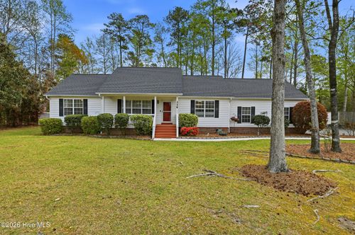 326 Knollwood Dr, Hampstead, NC, 28443-8441 | Card Image