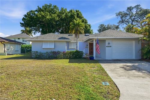 2500 10th St N, Naples, FL, 34103-4583 | Card Image