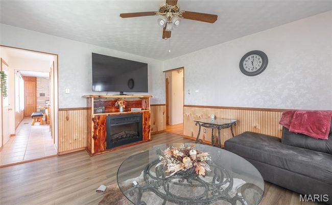 24265 Vinyard Rd, House other with 3 bedrooms, 2 bathrooms and 2 parking in Cuba MO | Image 12