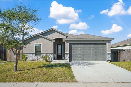7618 Dove Hollow Dr, Corpus Christi, TX, 78414-4478 | Card Image