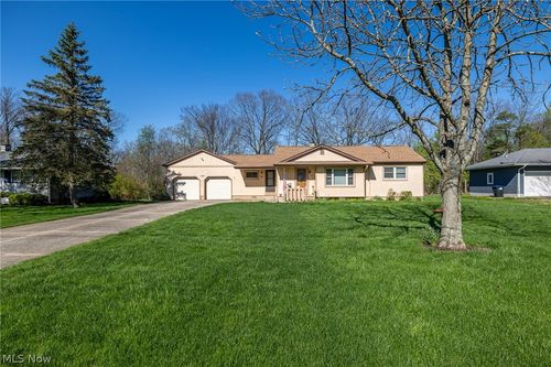 1140 Stearns Street, Brunswick, OH, 44212 | Card Image