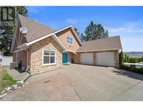 1548 Assiniboine Rd, Kamloops, BC, V2E2R1 | Card Image