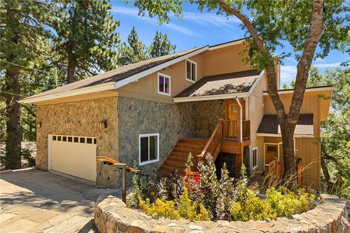 2461 Spring Oak Dr, Running Springs, CA, 92382-7524 | Card Image