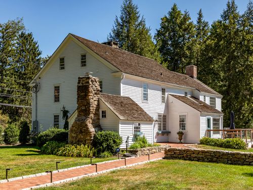 55 Good Hill Rd, Woodbury, CT, 06798-2623 | Card Image