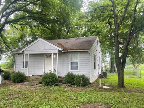 106 E Belt Line Rd, Wilmer, TX, 75172-1130 | Card Image