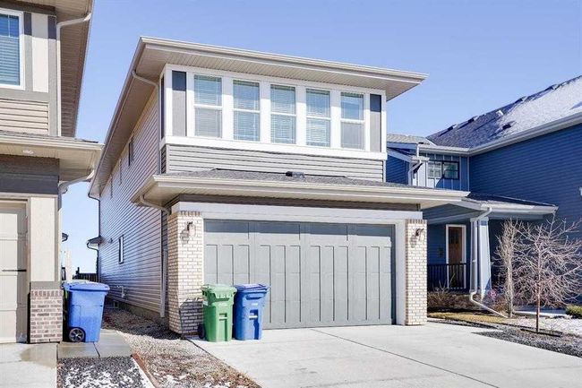 202 Reunion Green Nw, Home with 6 bedrooms, 3 bathrooms and 4 parking in Airdrie AB | Image 2