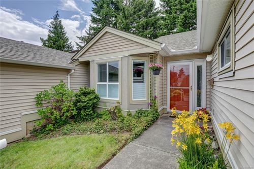 5959 Waterton Dr, Nanaimo, BC, V9T6A9 | Card Image