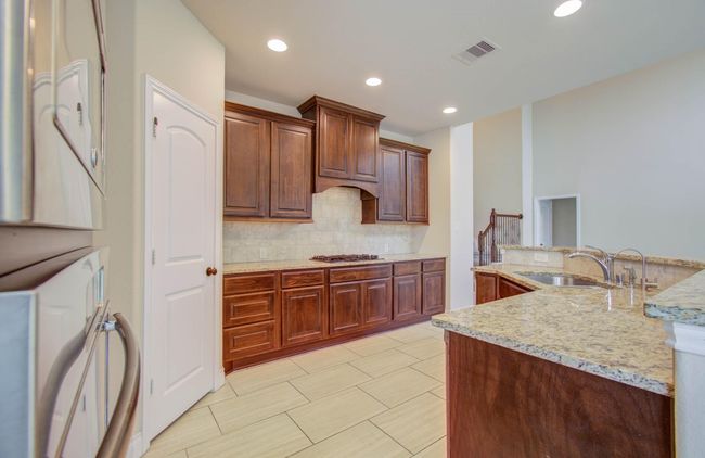 1202 Watercrest Park Ln, House other with 4 bedrooms, 4 bathrooms and 2 parking in Rosenberg TX | Image 9