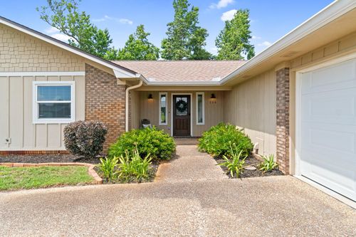 136 Derby Woods Dr, Lynn Haven, FL, 32444-3316 | Card Image