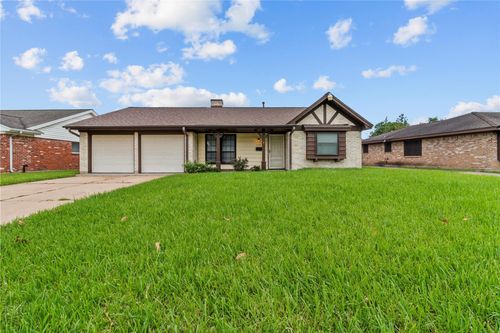 14115 Lantern Ln, Houston, TX, 77015-2433 | Card Image